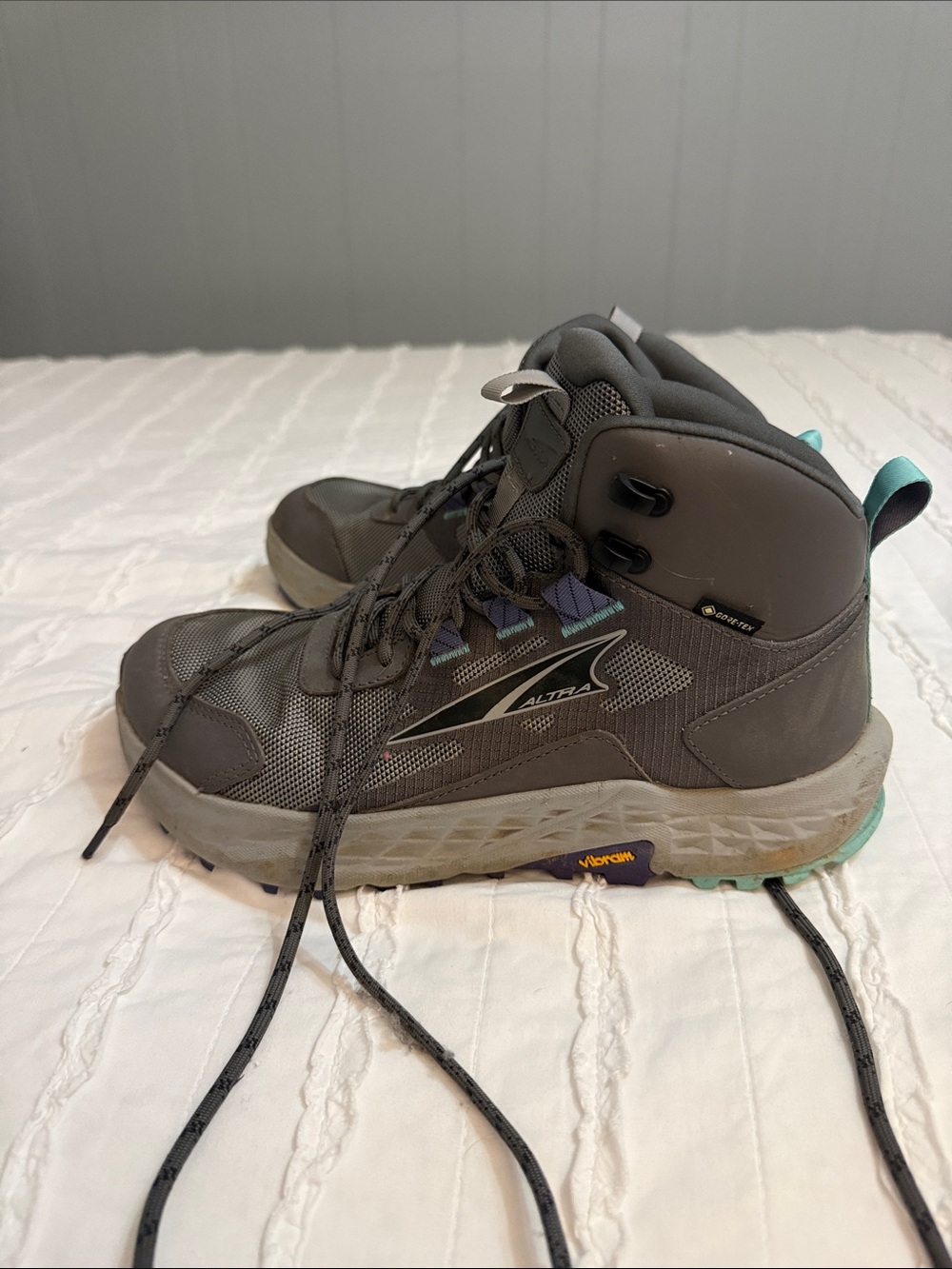 Altra Gray Hiking Boots with Teal Pull Tab